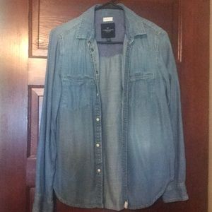 American Eagle jean shirt